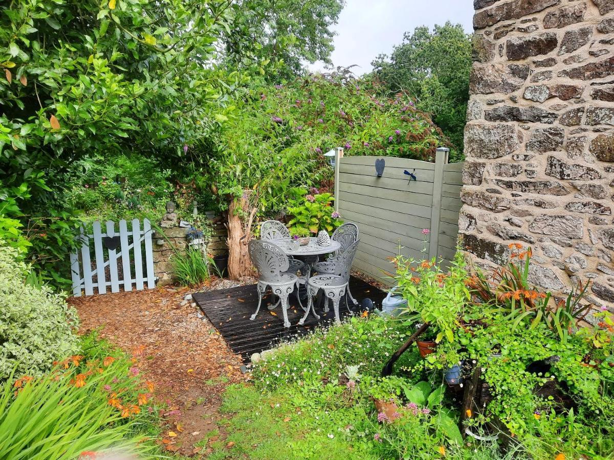 Maison Accueillante A Cleden-Cap-Sizun Avec Jardin Clos Kültér fotó